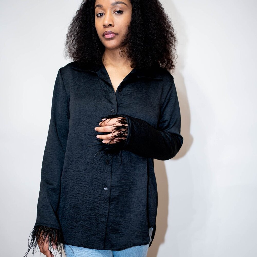 Faux Feather Trim Sleeve Top